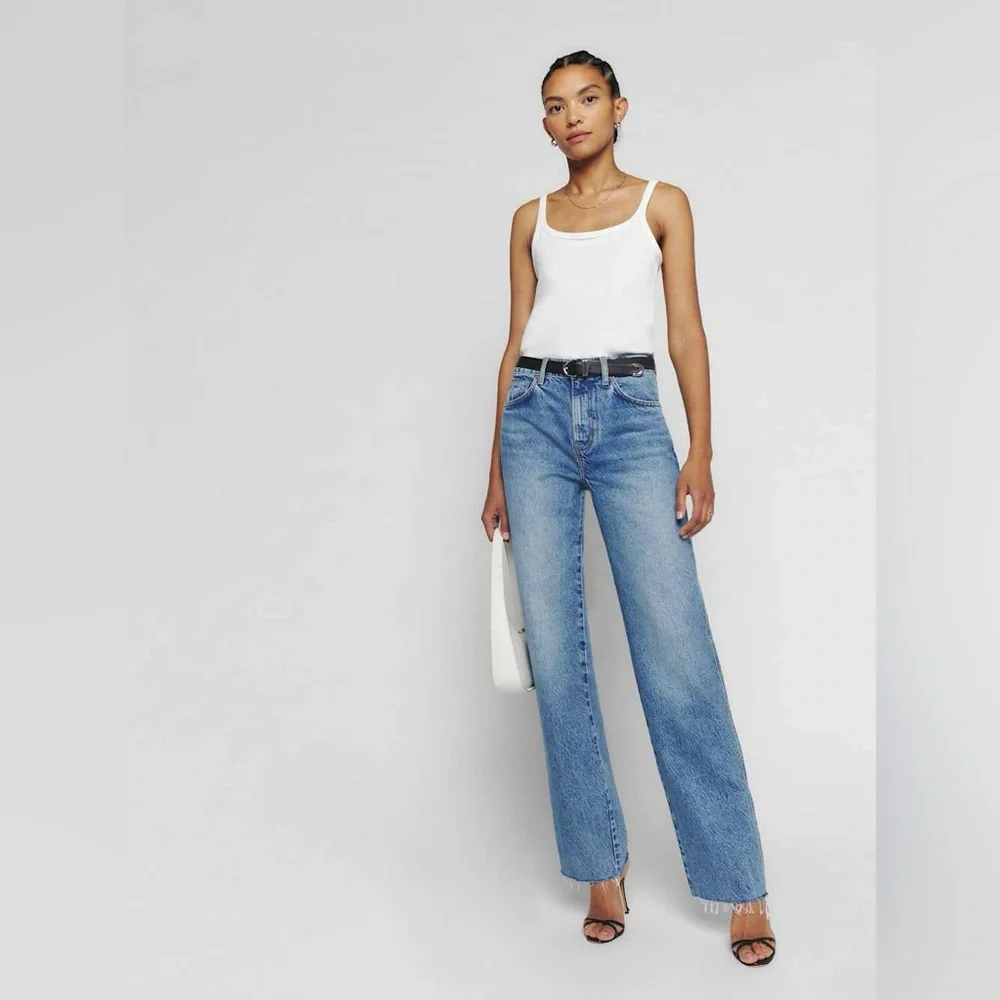 Reformation Val 90s Mid Rise Straight Jeans in Colorado - Picture 5 of 10